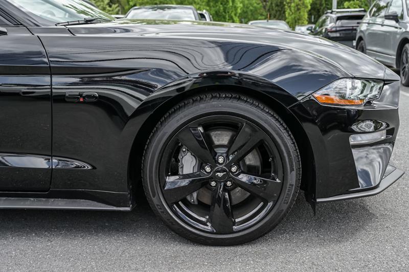 ford Mustang 2022 - 8