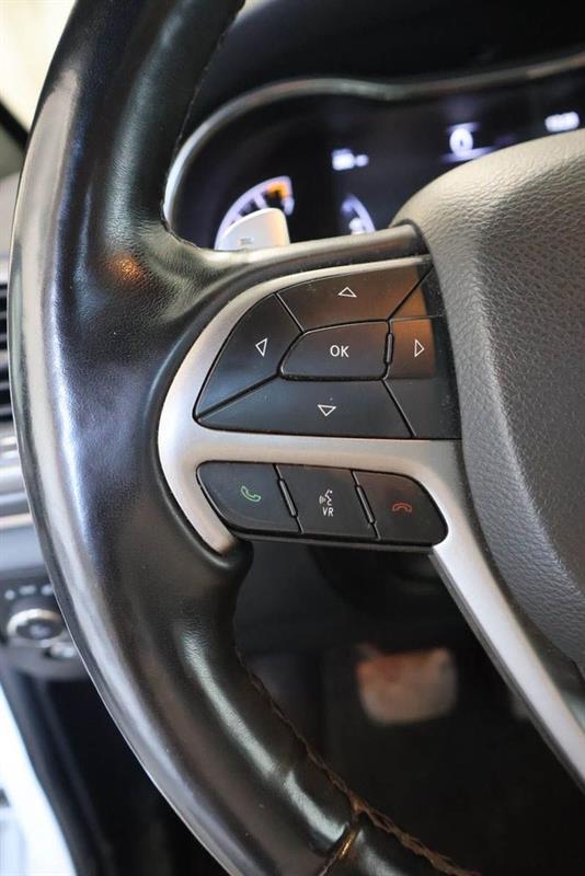 jeep Grand Cherokee 2022 - 16