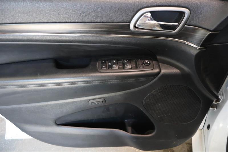 jeep Grand Cherokee 2022 - 30