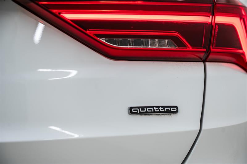 audi Q3 2022 - 10