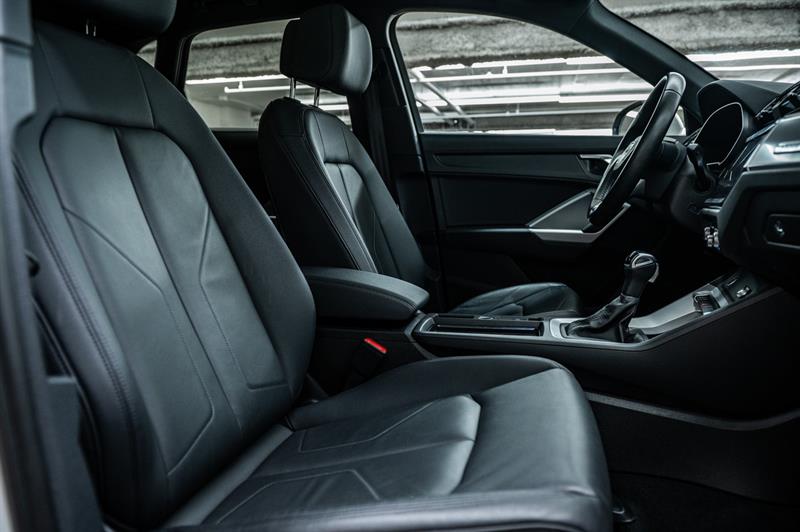 audi Q3 2022 - 32