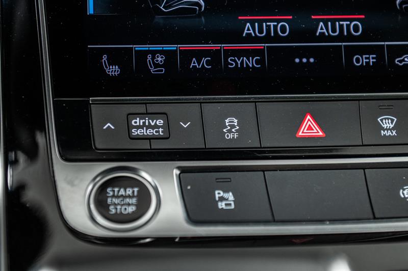 audi Q8 2023 - 27