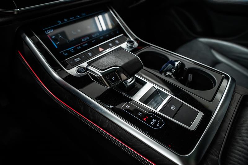 audi Q8 2023 - 29