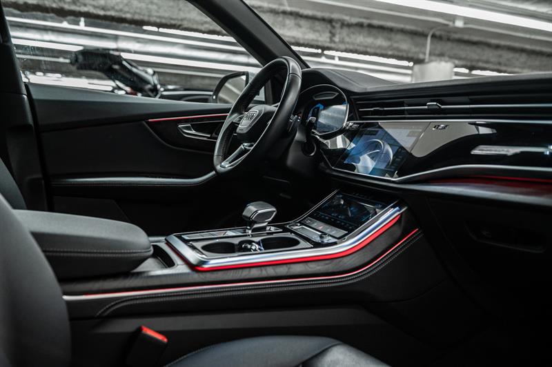 audi Q8 2023 - 35