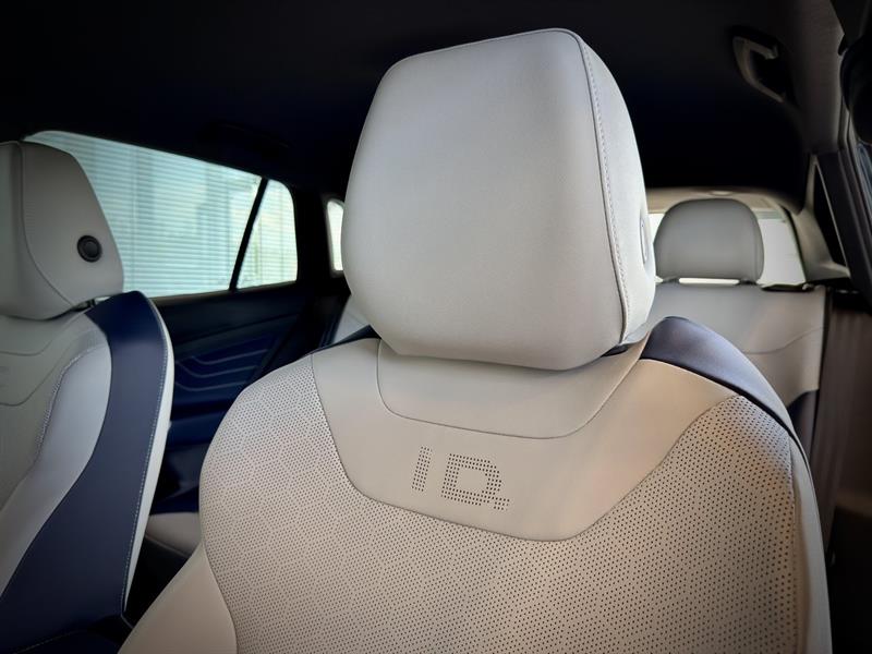 volkswagen ID.4 2023 - 19
