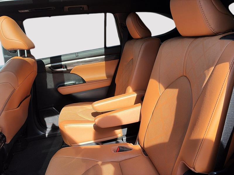 toyota Highlander 2023 - 9