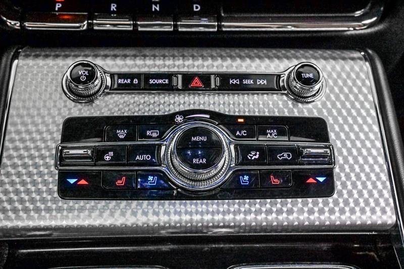 lincoln Aviator 2021 - 28