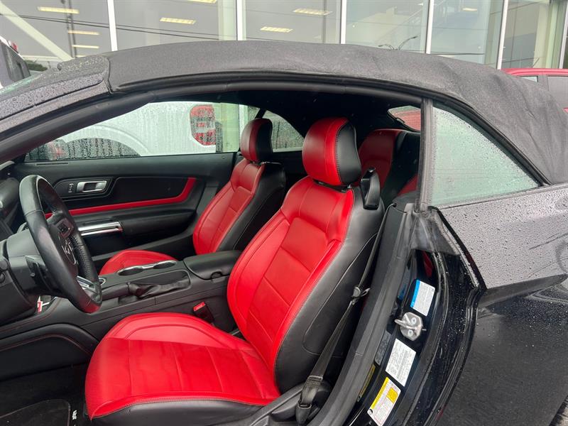 ford Mustang Convertible 2020 - 9