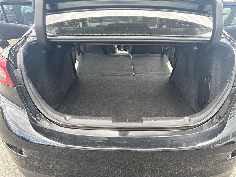 mazda Mazda3 2016 - 28