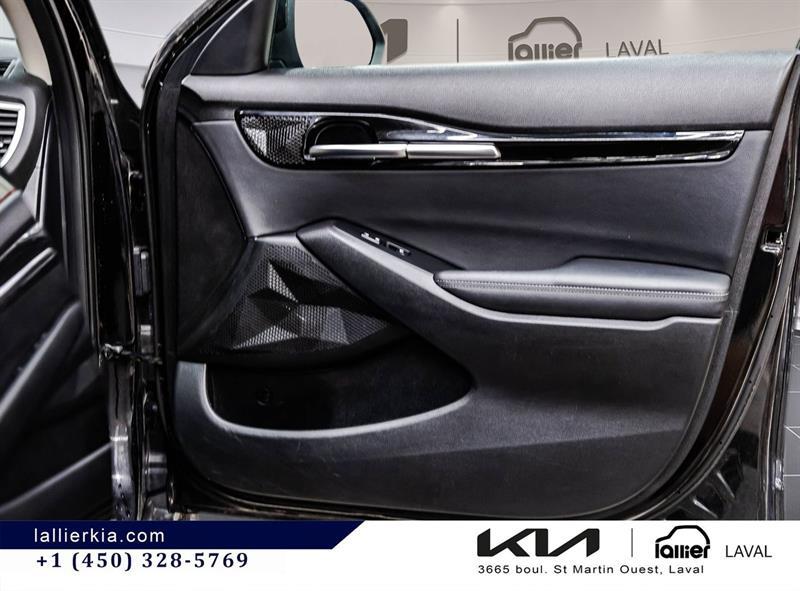 2025 Kia Seltos - Image 17
