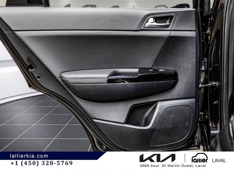 2022 Kia Sportage - Image 14