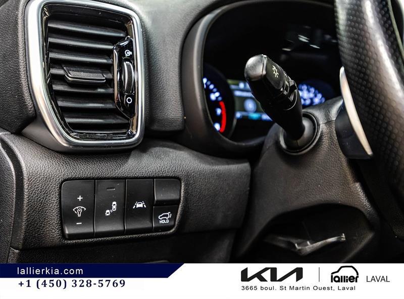 2022 Kia Sportage - Image 24