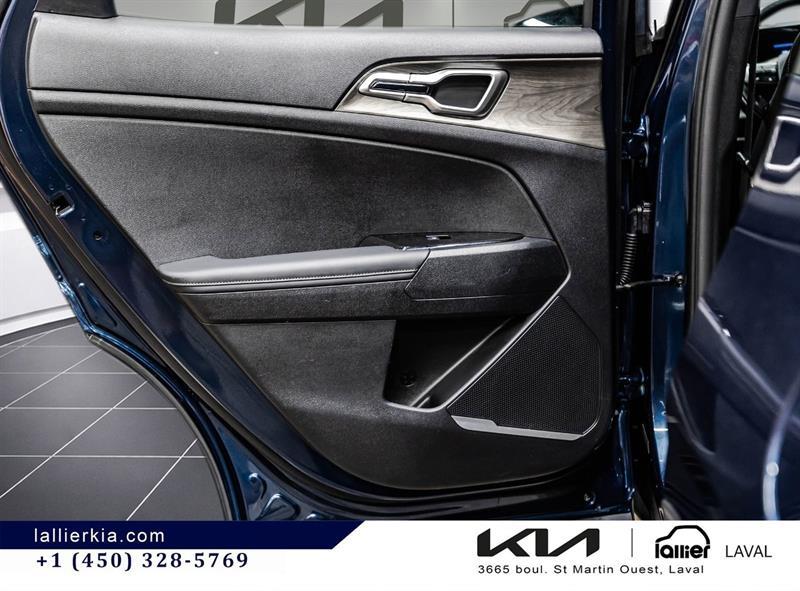 2024 Kia Sportage - Image 13