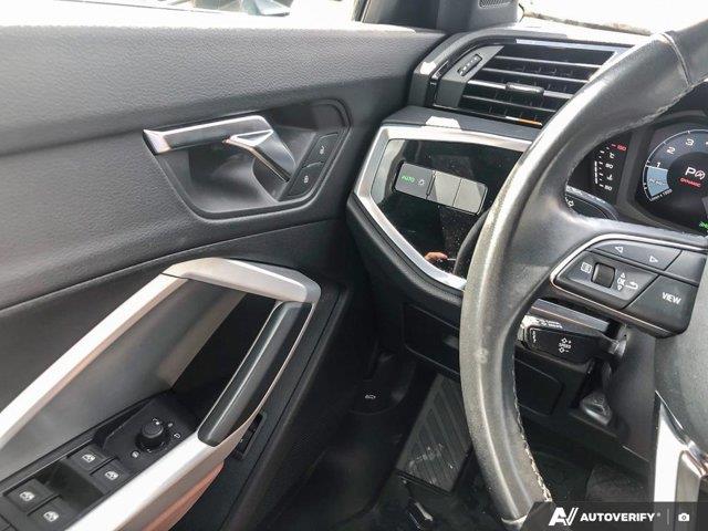 audi Q3 2022 - 16