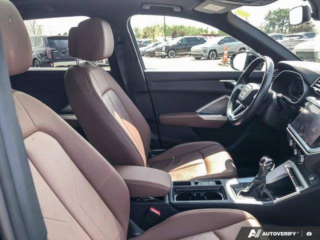 audi Q3 2022 - 21