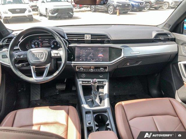 audi Q3 2022 - 23