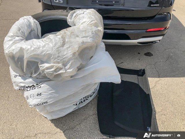 audi Q3 2022 - 25