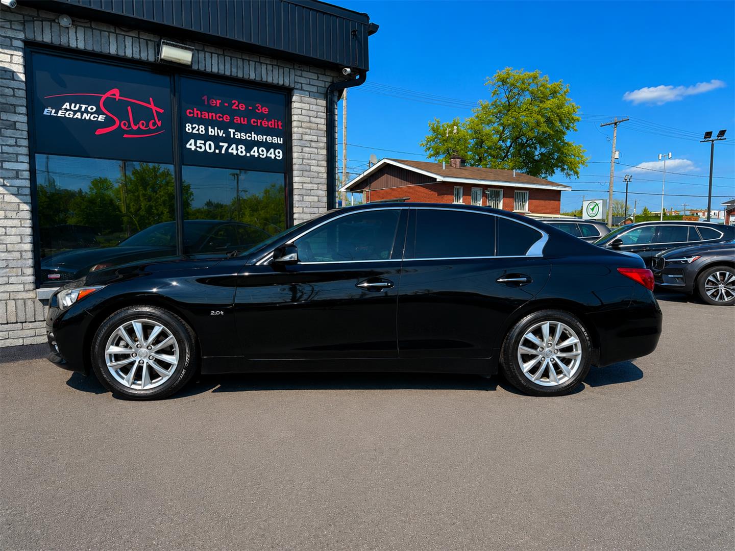 Infiniti Q50 11