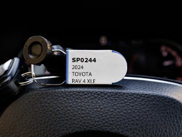 toyota RAV4 2024 - 31