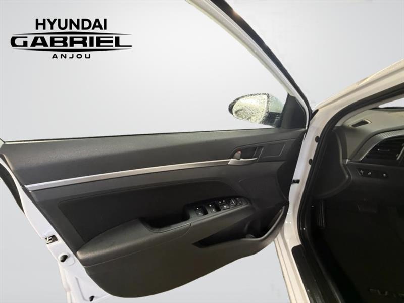 hyundai Elantra 2020 - 14