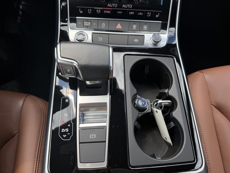 audi Q8 2021 - 26