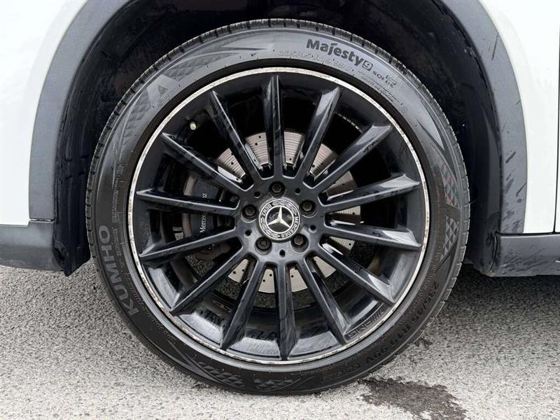 mercedes-benz GLA 2018 - 9