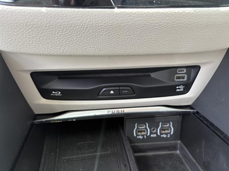 chrysler Pacifica 2024 - 36