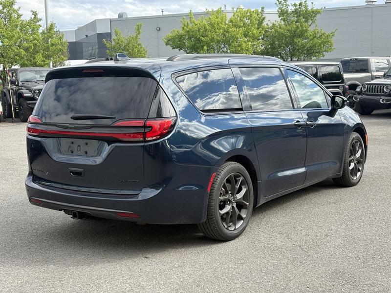 chrysler Pacifica 2024 - 10