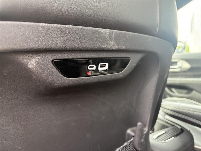 chrysler Pacifica 2024 - 40