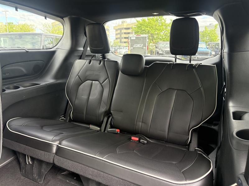 chrysler Pacifica 2024 - 46