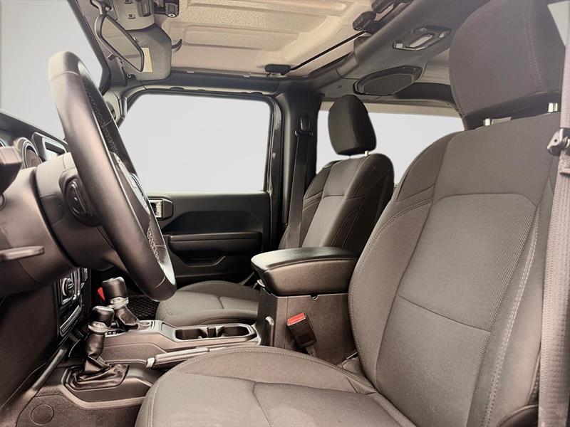 jeep Wrangler 2021 - 12