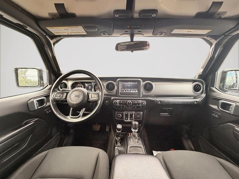 jeep Wrangler 2021 - 14