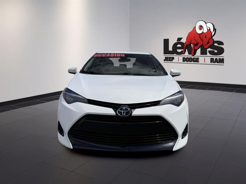 toyota Corolla 2017 - 3