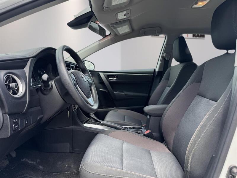 toyota Corolla 2017 - 4
