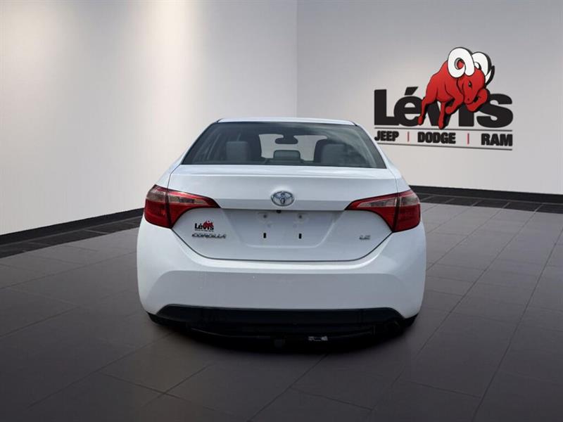 toyota Corolla 2017 - 9