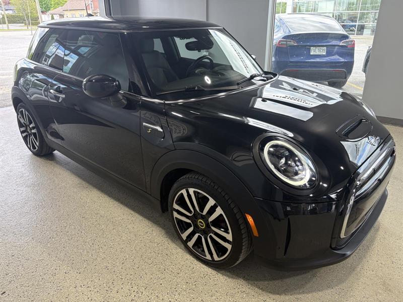 mini Hatchback 2023 - 6