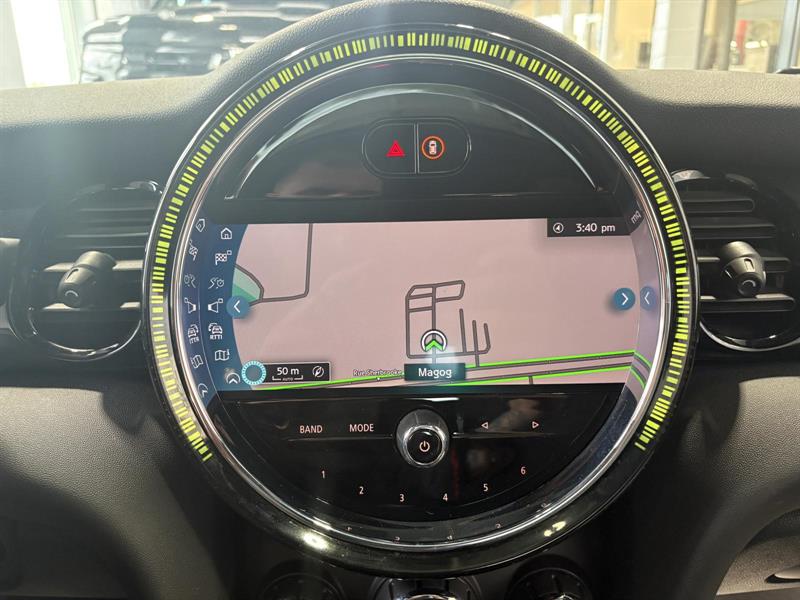 mini Hatchback 2023 - 19