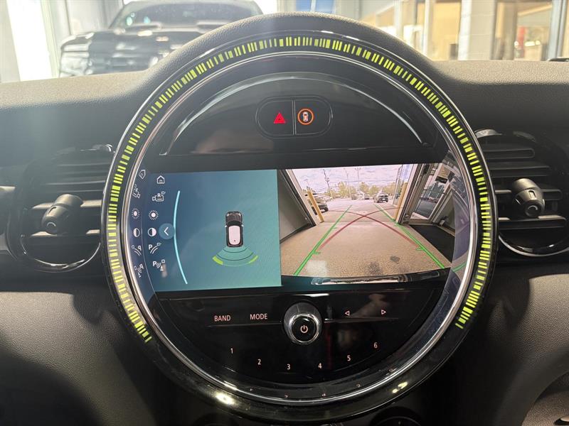 mini Hatchback 2023 - 20