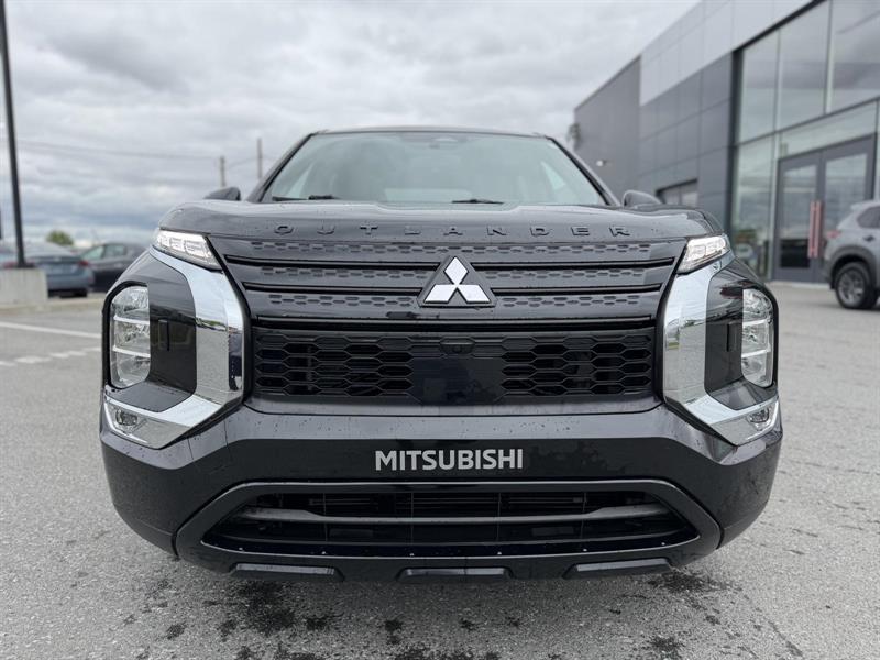 mitsubishi Outlander 2023 - 3