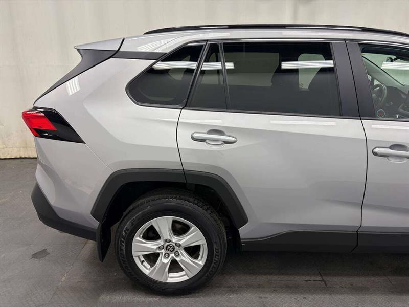toyota RAV4 2019 - 12