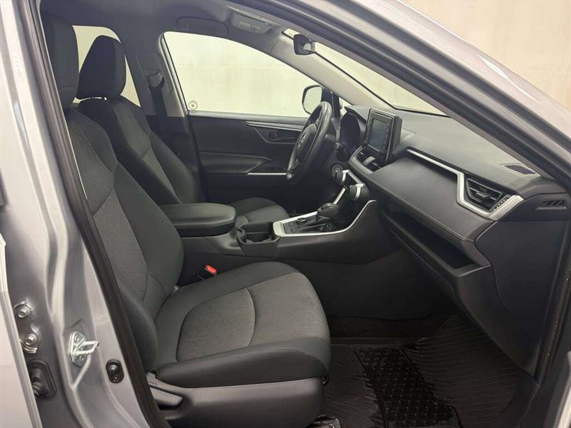 toyota RAV4 2019 - 28