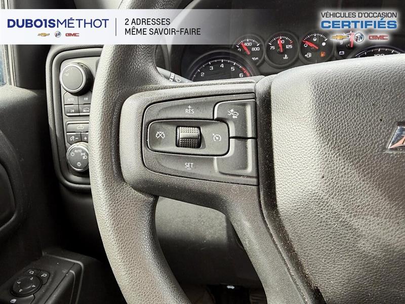 chevrolet Silverado 1500 2022 - 18