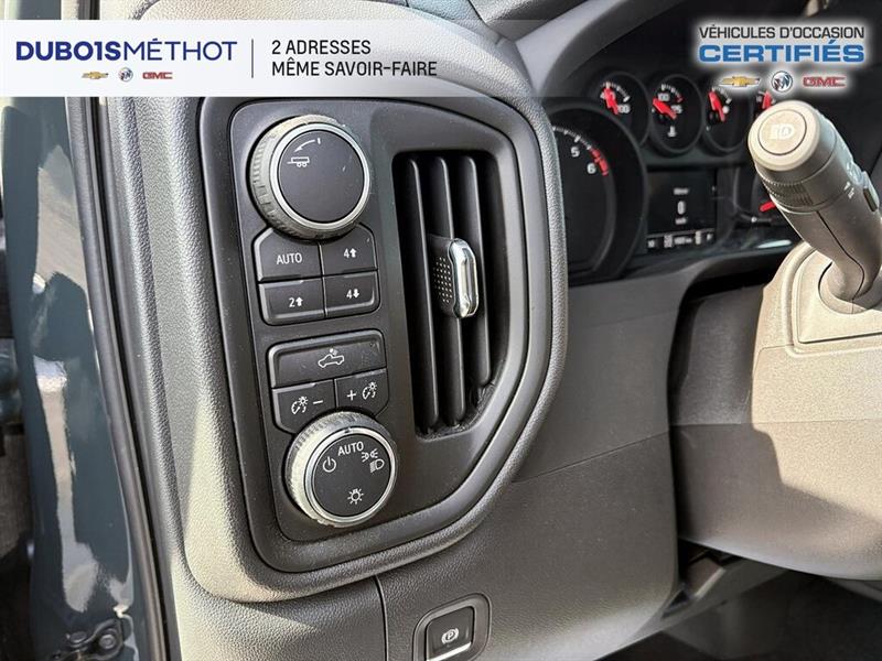 chevrolet Silverado 1500 2025 - 22