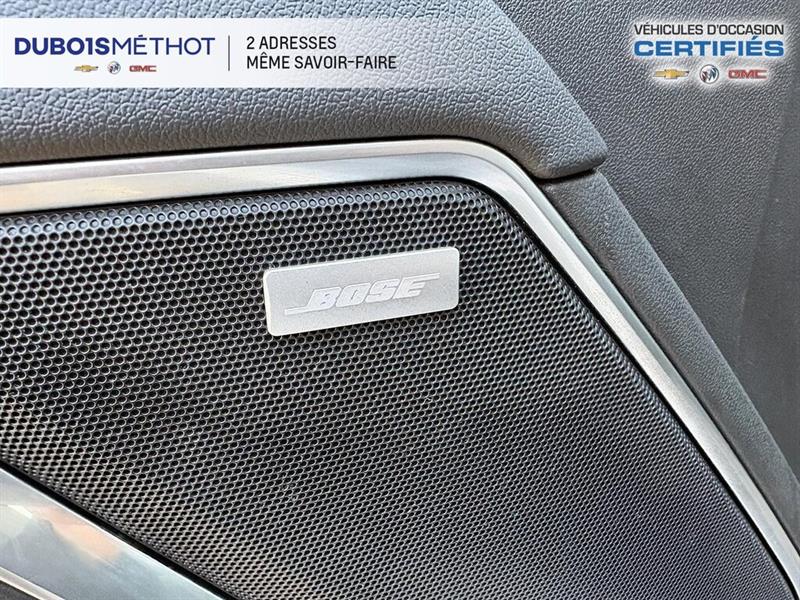 chevrolet Silverado 1500 2022 - 24