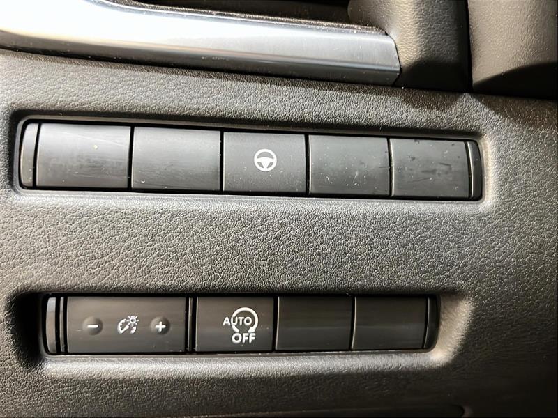 nissan Rogue 2023 - 21