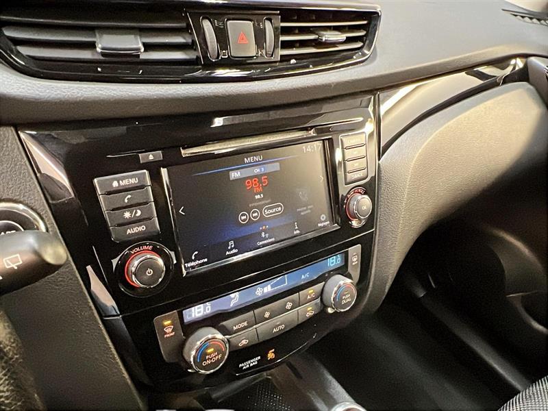 nissan Qashqai 2022 - 17
