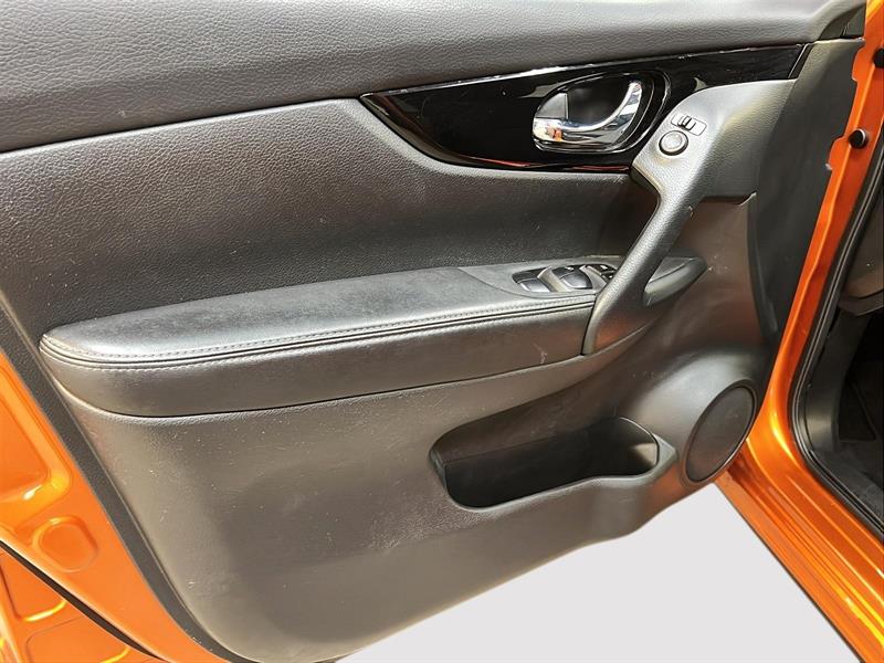 nissan Qashqai 2022 - 24