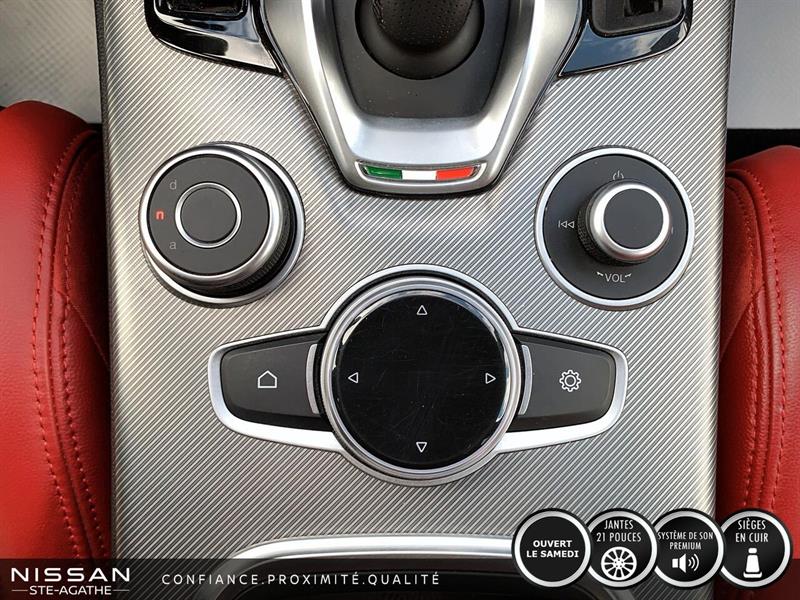alfa romeo Stelvio 2022 - 20