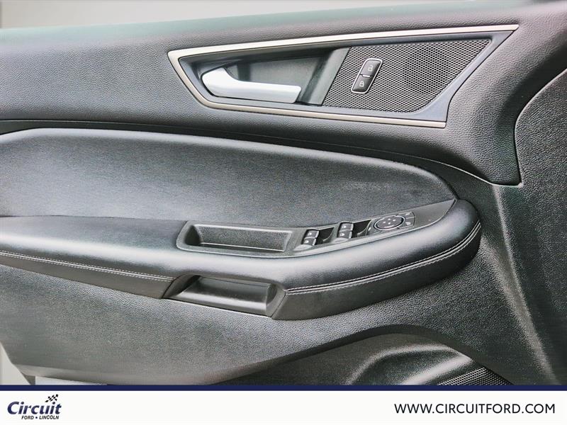 ford Edge 2022 - 11