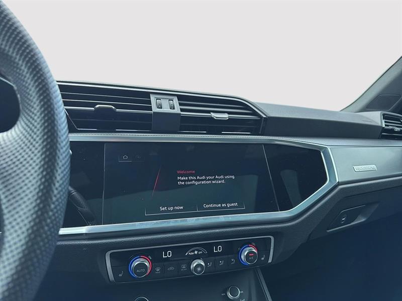 audi Q3 2022 - 28